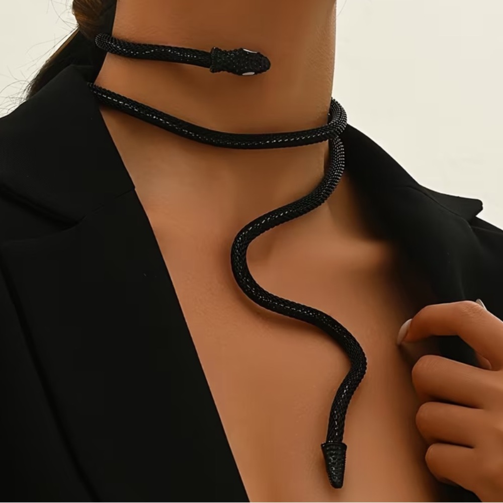 Black Snake Bendable Women’s Necklace, Arm Band Jewelry New In Packaging - Picture 4 of 7